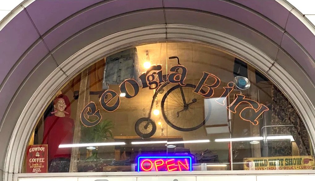 古着屋 GeorgiaBird 姫路駅前店